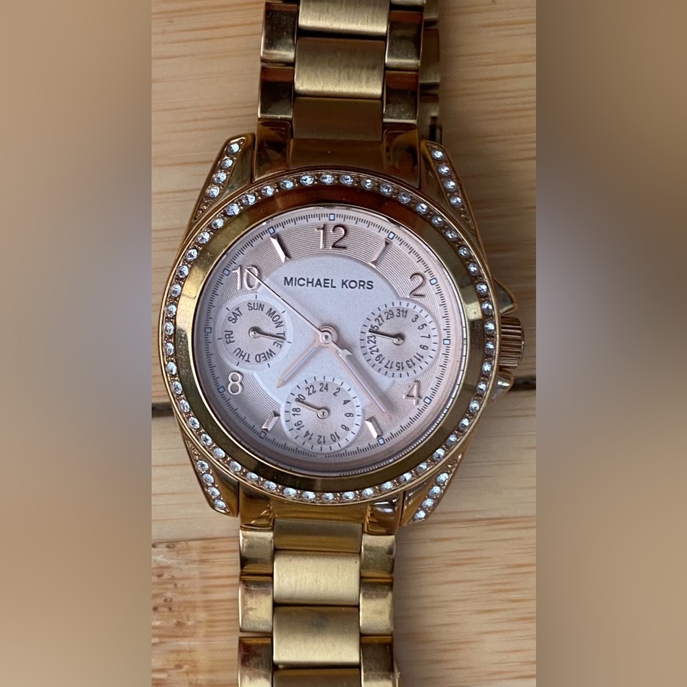 MICHAEL KORS Women's Chronograph Bryant Stainless Steel Bracelet Watch